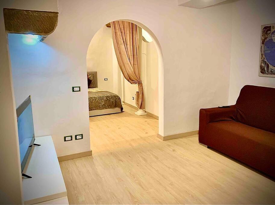 Lovely And Cozy In The Position Florenz